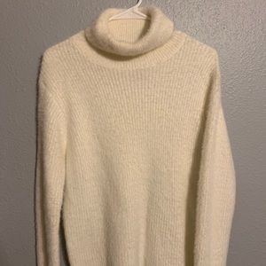 Forever 21 Sweater